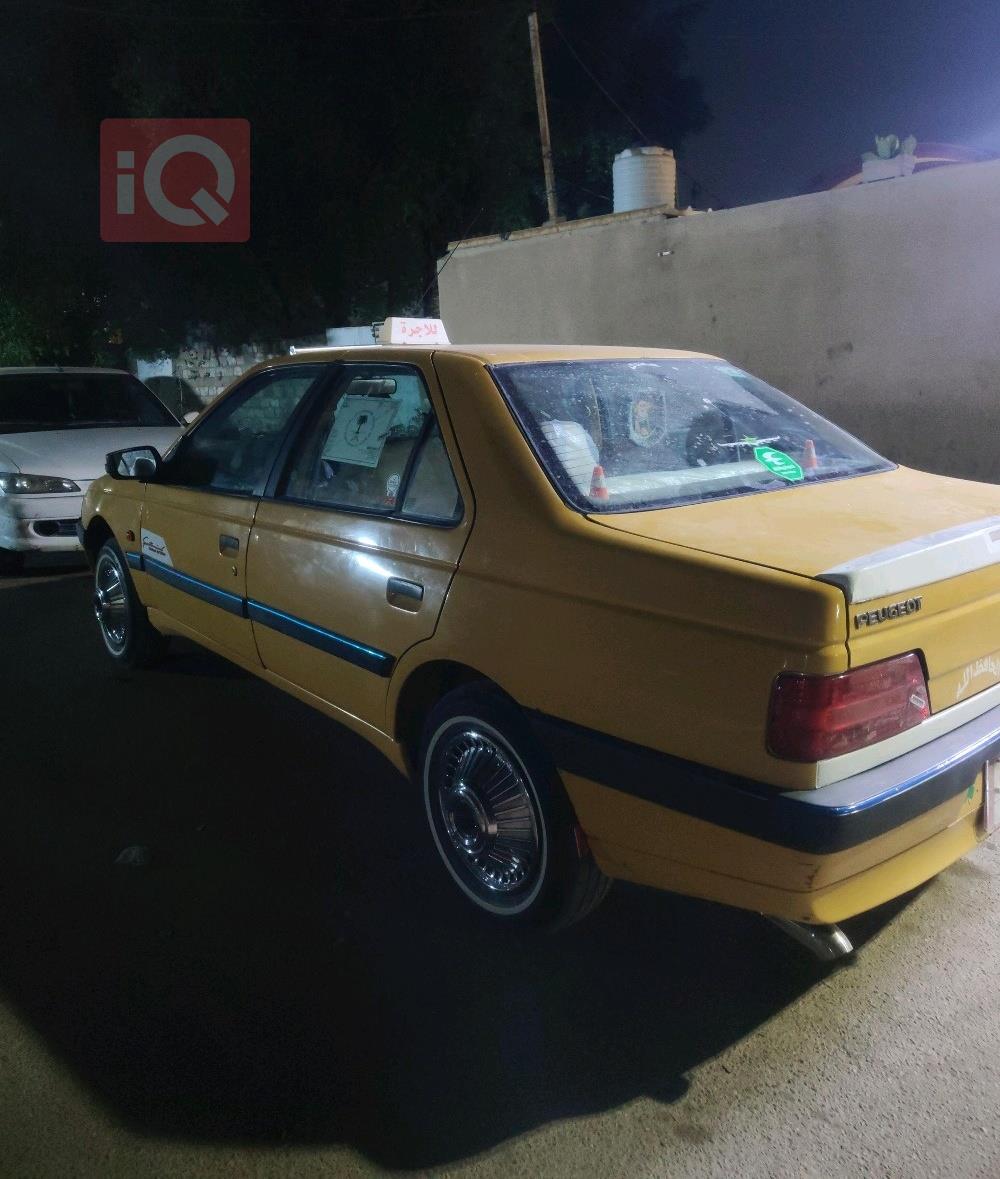 بيجو 405